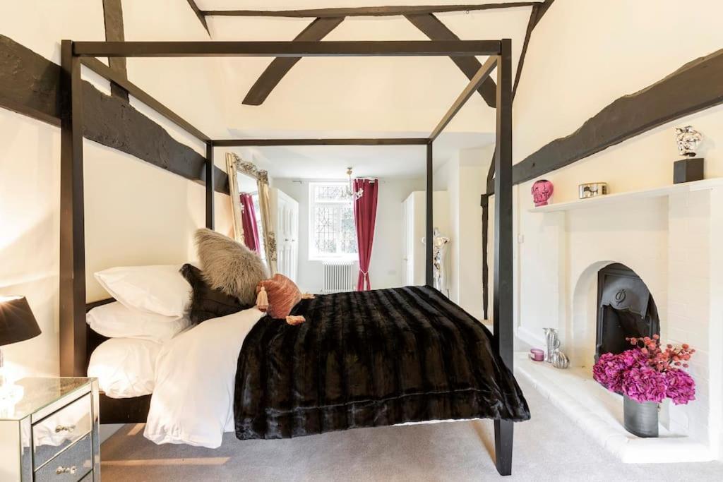 Dorney Windsor Legoland 5 Star Stay For Upto 14 Guests Экстерьер фото